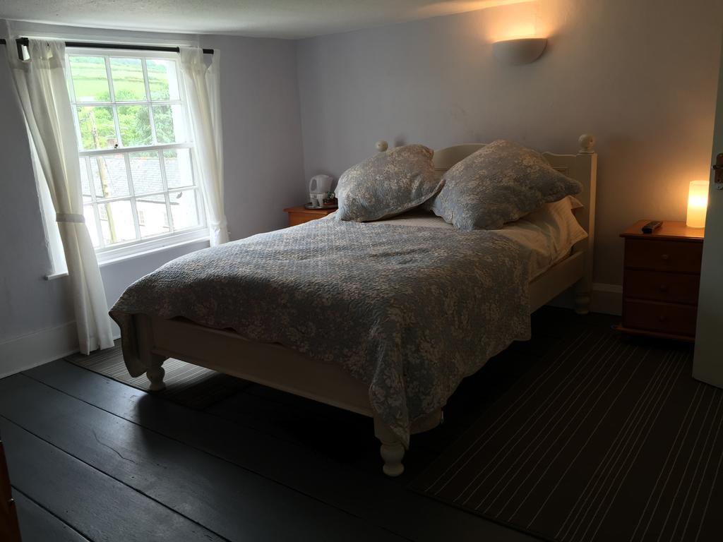 Red Lion Inn Sidbury Kültér fotó